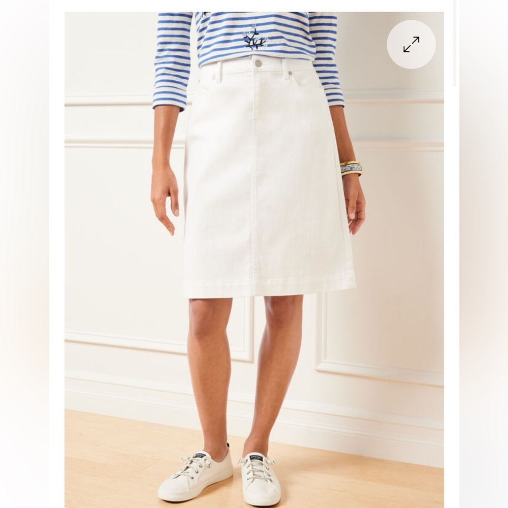 Talbots Women White ALine Skirt Petite size 10 Denim‎ Casual Work Stretch Pocket